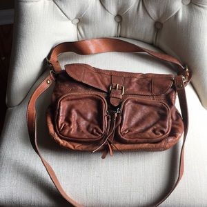 Set of two - nicely worn leather bags